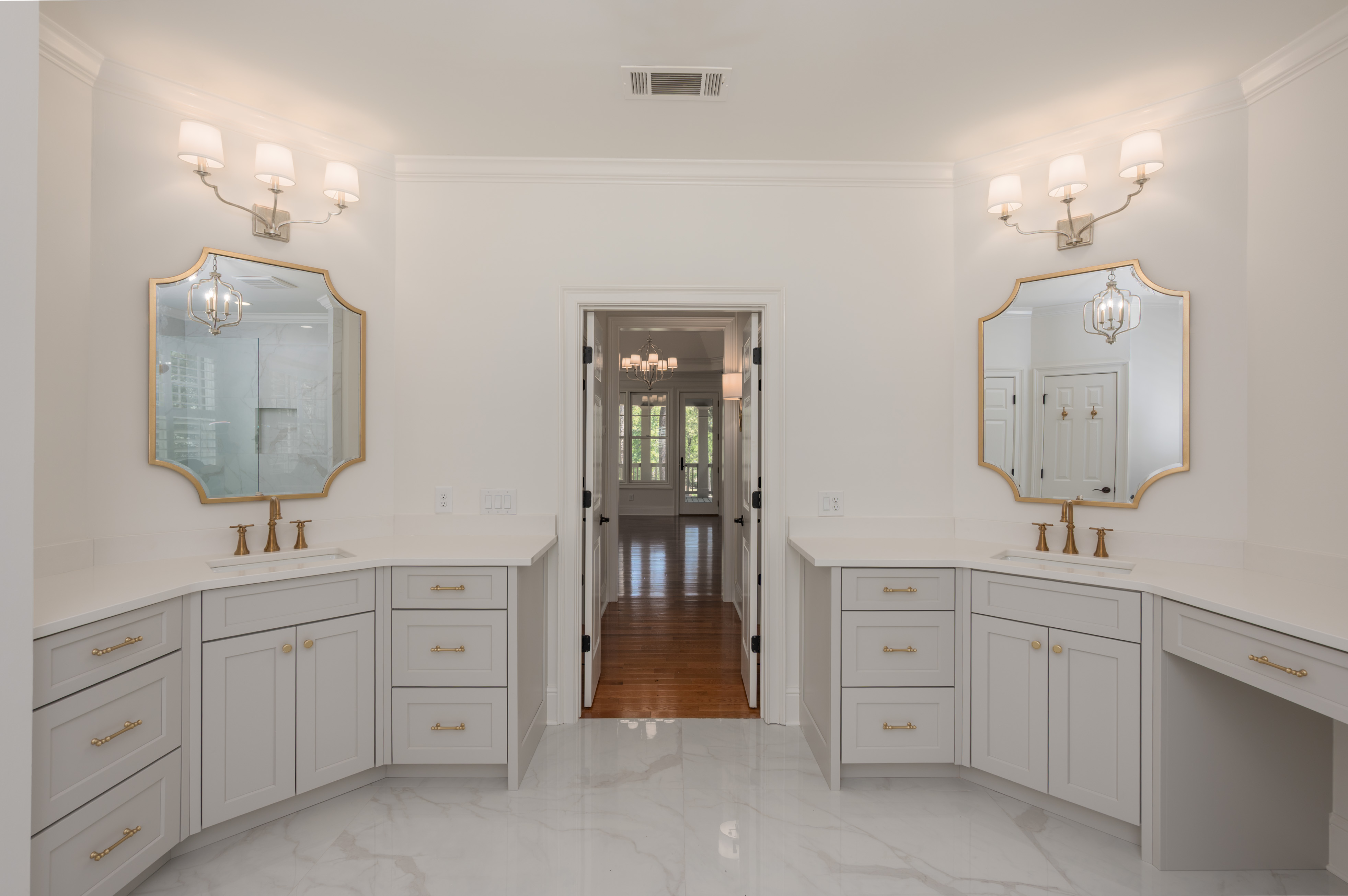 1021 Homestead image 30